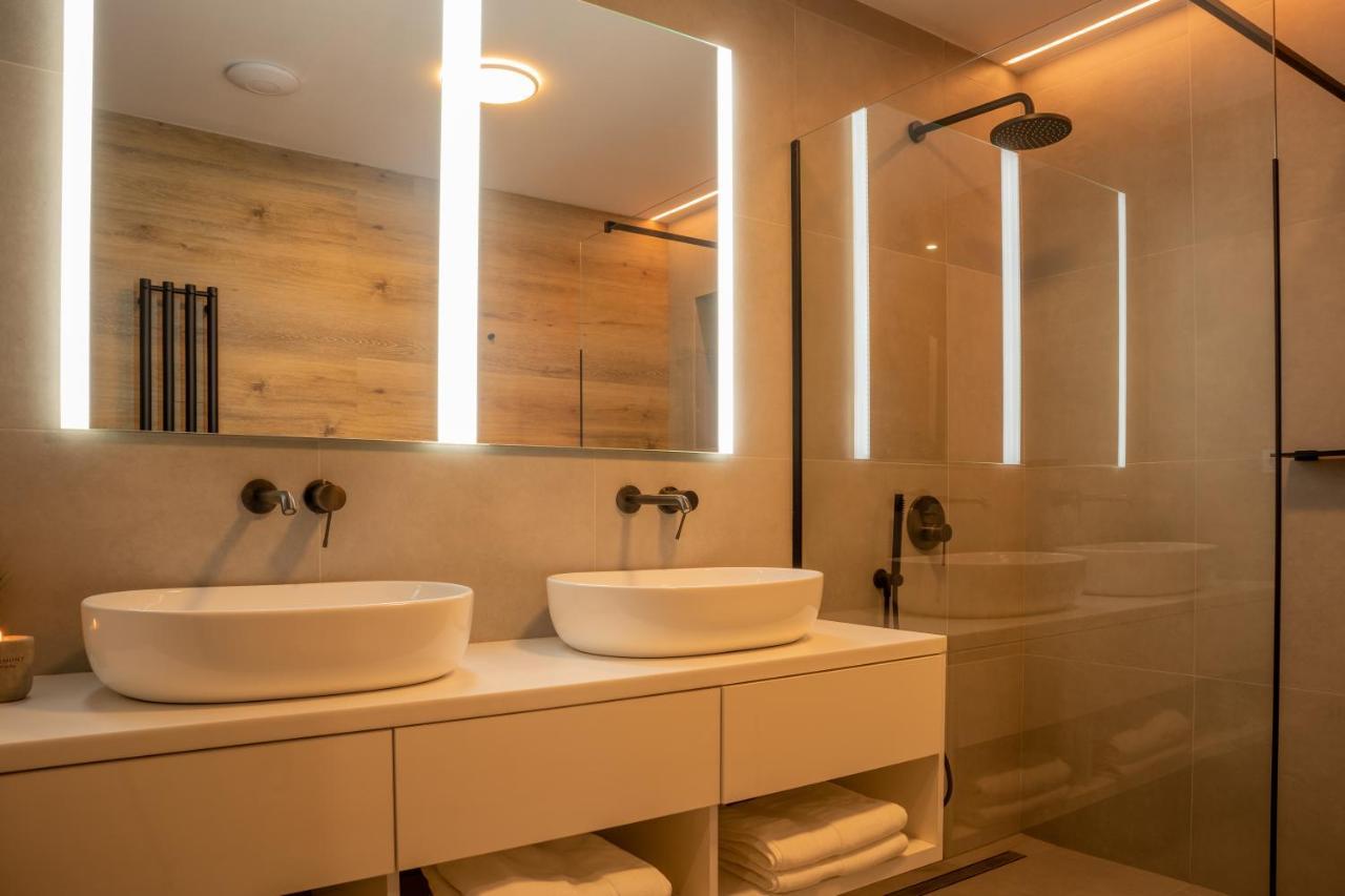 Hillside No. 18 Apartment Loucna pod Klinovcem Ngoại thất bức ảnh