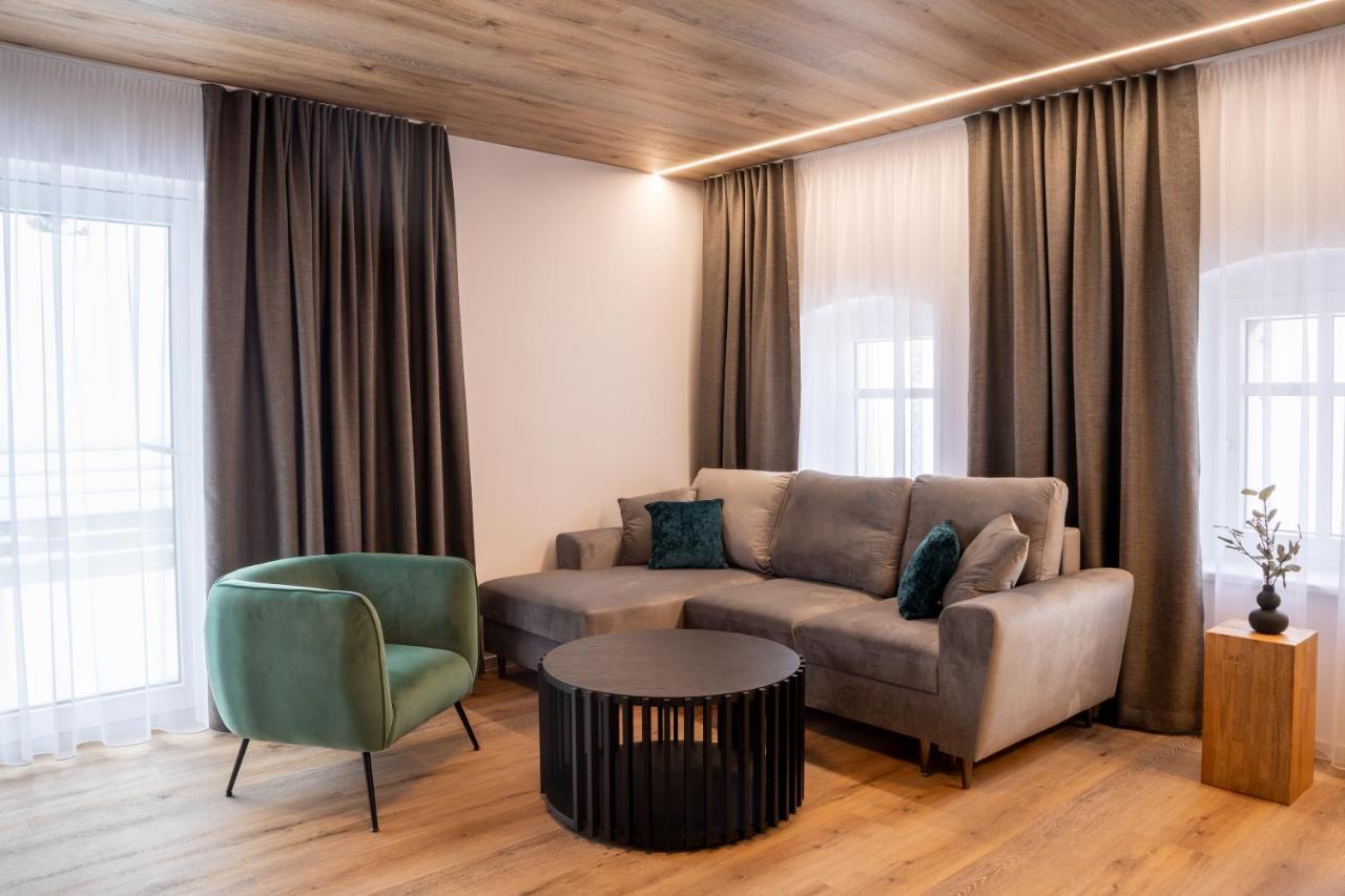 Hillside No. 18 Apartment Loucna pod Klinovcem Ngoại thất bức ảnh